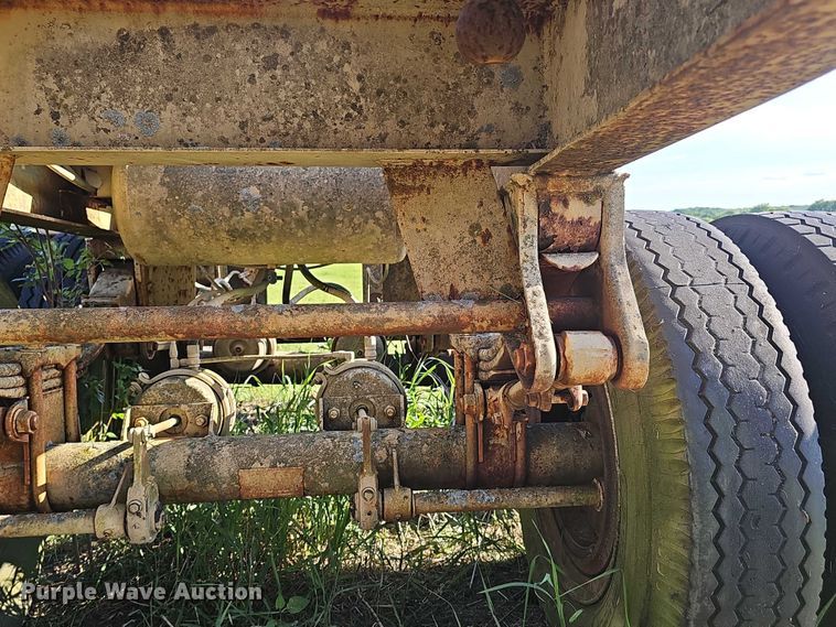 image for item DT6963 1979 container trailer