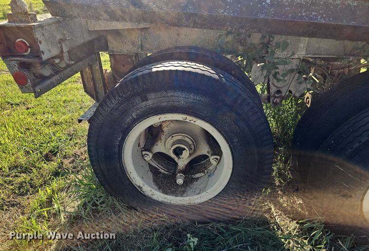 image for item DT6963 1979 container trailer