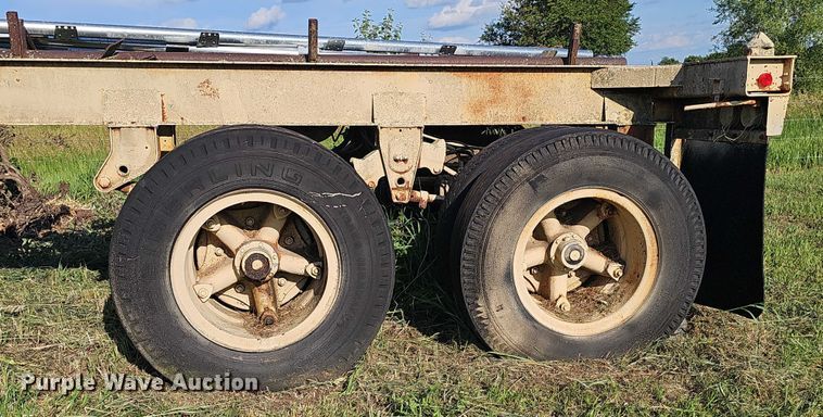 image for item DT6963 1979 container trailer