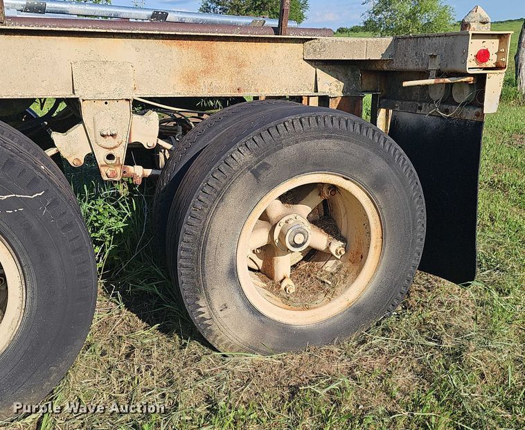 image for item DT6963 1979 container trailer
