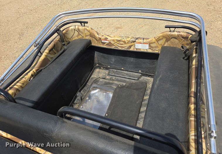 image for item DT7205 2008 Argo Avenger 750 EFI amphibious vehicle