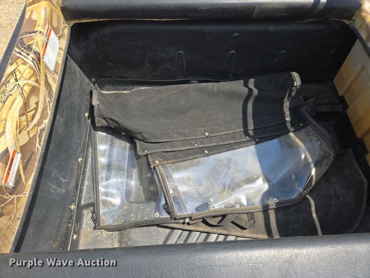 image for item DT7205 2008 Argo Avenger 750 EFI amphibious vehicle