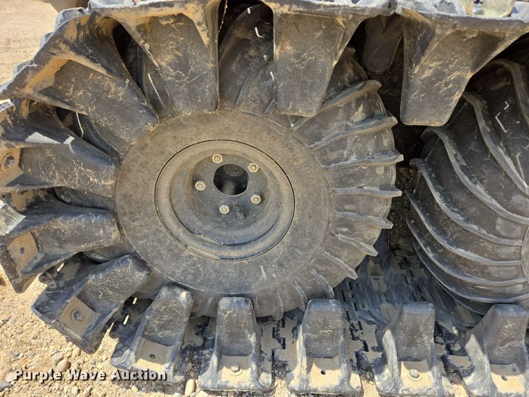 image for item DT7205 2008 Argo Avenger 750 EFI amphibious vehicle