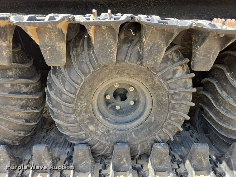 image for item DT7205 2008 Argo Avenger 750 EFI amphibious vehicle