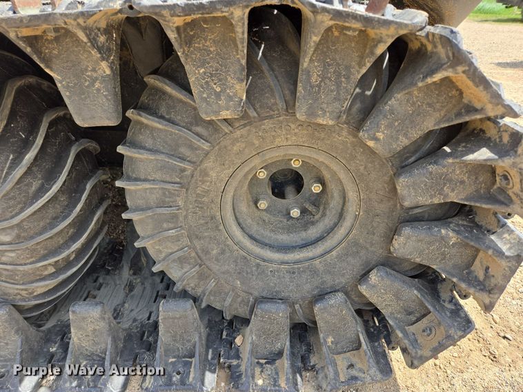 image for item DT7205 2008 Argo Avenger 750 EFI amphibious vehicle