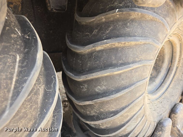 image for item DT7205 2008 Argo Avenger 750 EFI amphibious vehicle