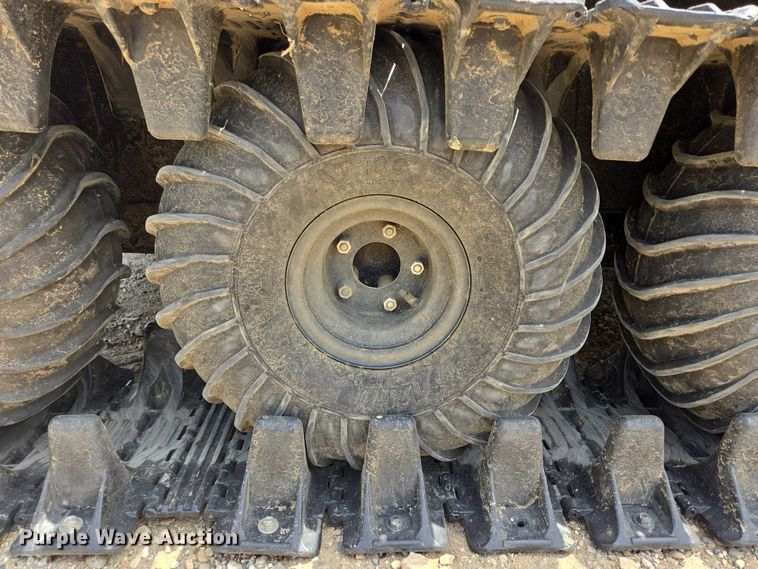 image for item DT7205 2008 Argo Avenger 750 EFI amphibious vehicle