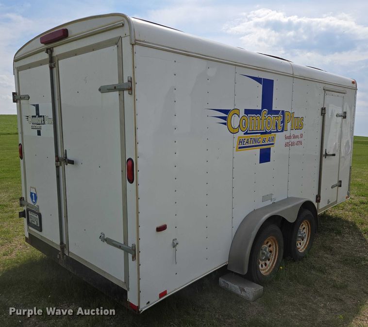 image for item DT7208 2005 Interstate enclosed cargo trailer