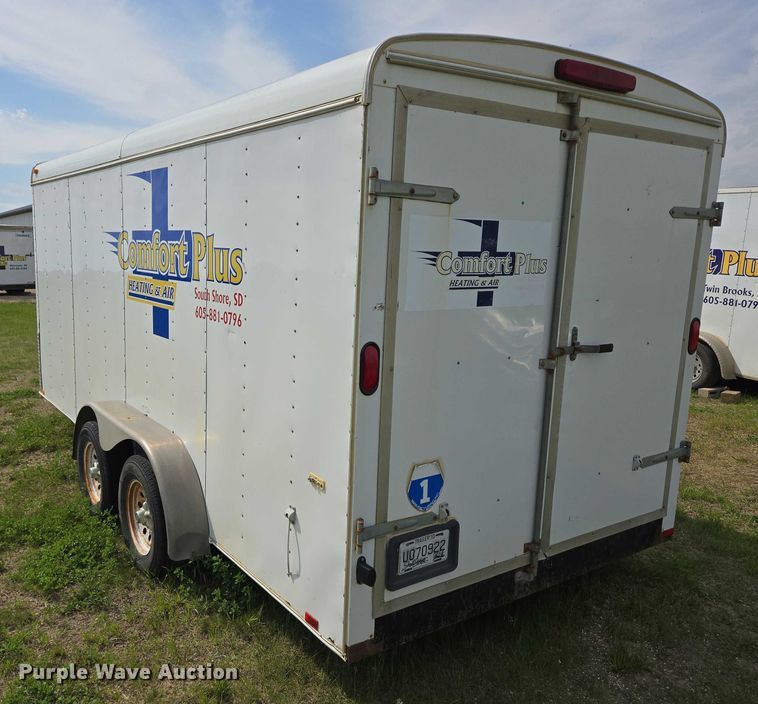 image for item DT7208 2005 Interstate enclosed cargo trailer