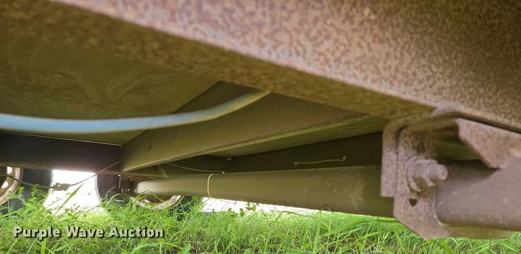 image for item DT7208 2005 Interstate enclosed cargo trailer