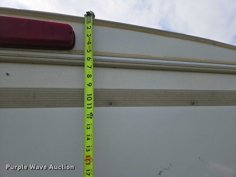 image for item DT7208 2005 Interstate enclosed cargo trailer