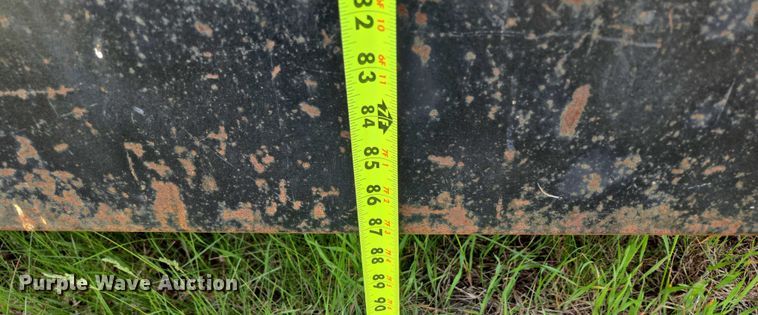 image for item DT7208 2005 Interstate enclosed cargo trailer