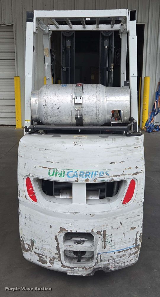 image for item DU7760 UniCarriers CFS40 forklift