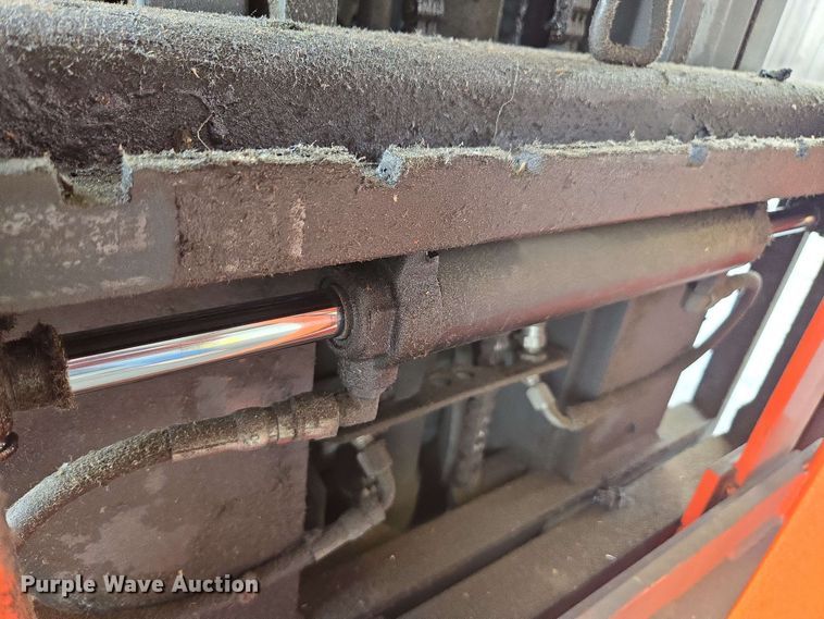 image for item DU7760 UniCarriers CFS40 forklift