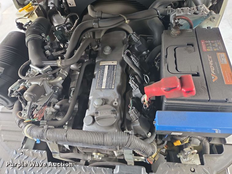 image for item DU7760 UniCarriers CFS40 forklift