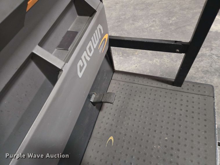 image for item DU7761 Crown SP3520-30 order picker