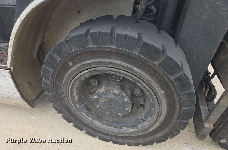 image for item DU7763 2016 UniCarriers PF50 forklift