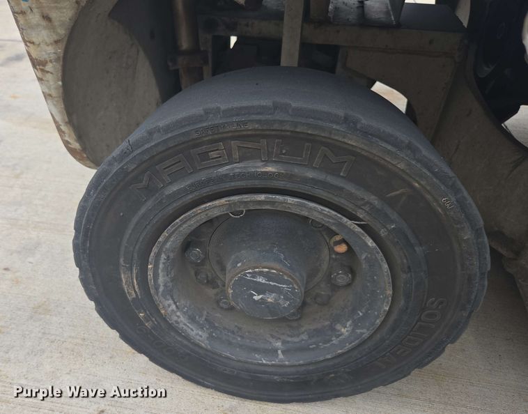 image for item DU7763 2016 UniCarriers PF50 forklift