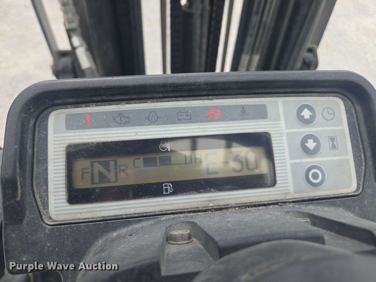 image for item DU7764 2016 UniCarriers PF50 forklift