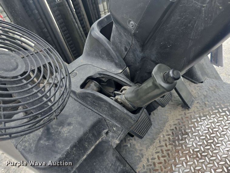 image for item DU7764 2016 UniCarriers PF50 forklift