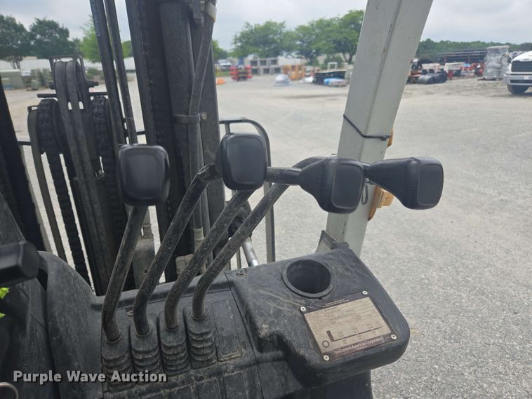 image for item DU7764 2016 UniCarriers PF50 forklift