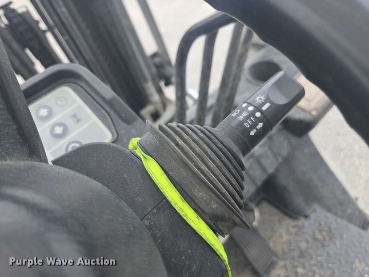 image for item DU7764 2016 UniCarriers PF50 forklift