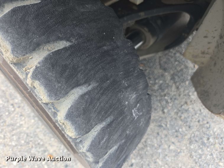 image for item DU7764 2016 UniCarriers PF50 forklift