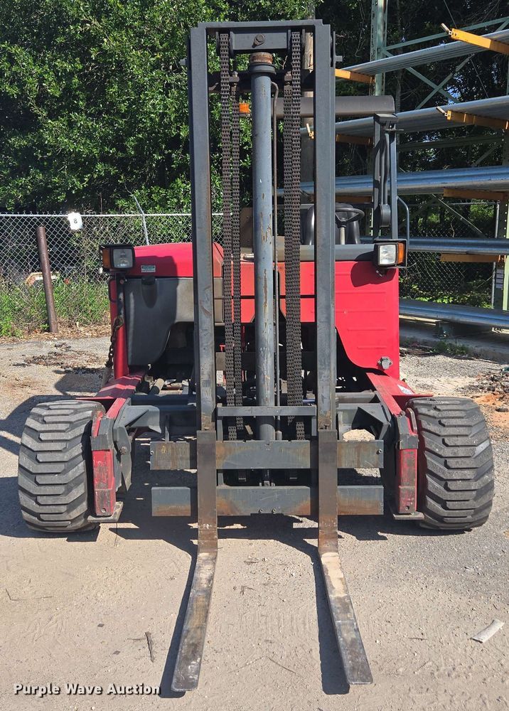 image for item DU7768 2015 Moffett M8 55.3 forklift