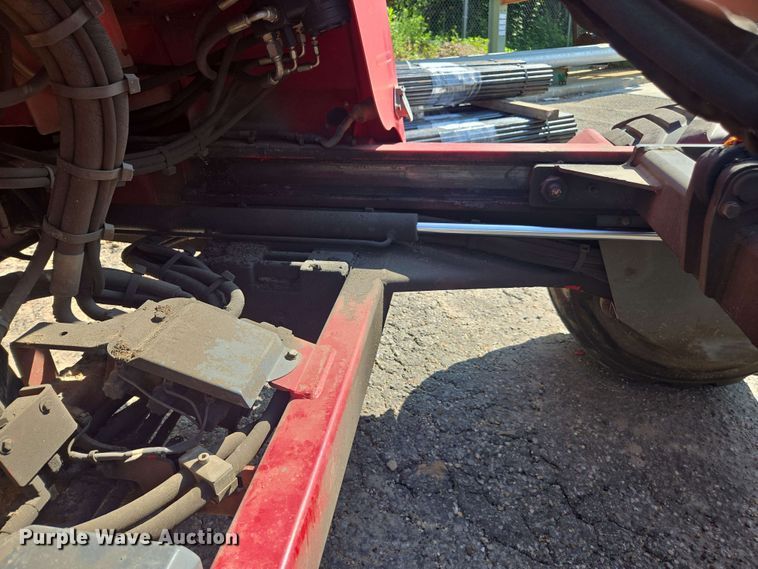 image for item DU7768 2015 Moffett M8 55.3 forklift