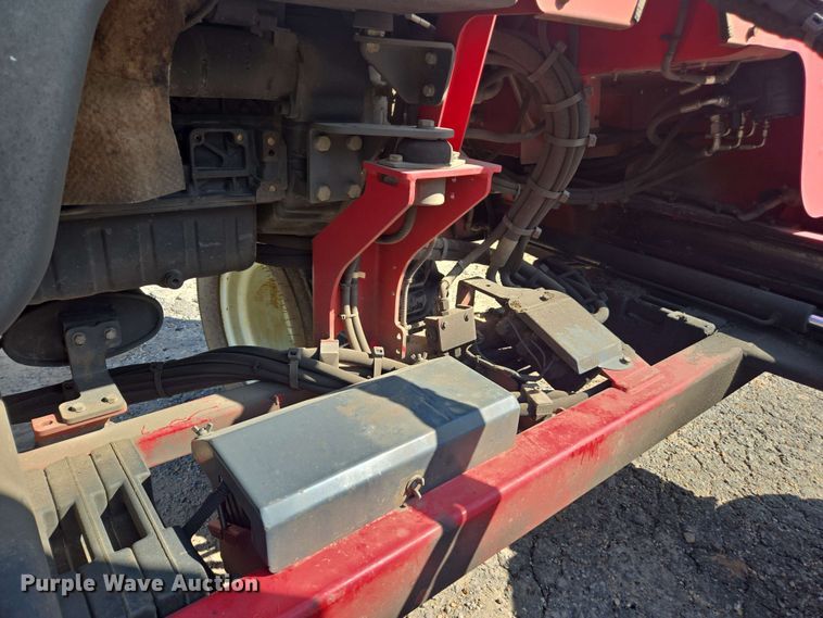 image for item DU7768 2015 Moffett M8 55.3 forklift