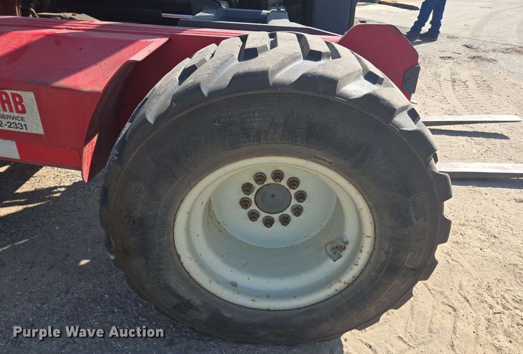 image for item DU7768 2015 Moffett M8 55.3 forklift