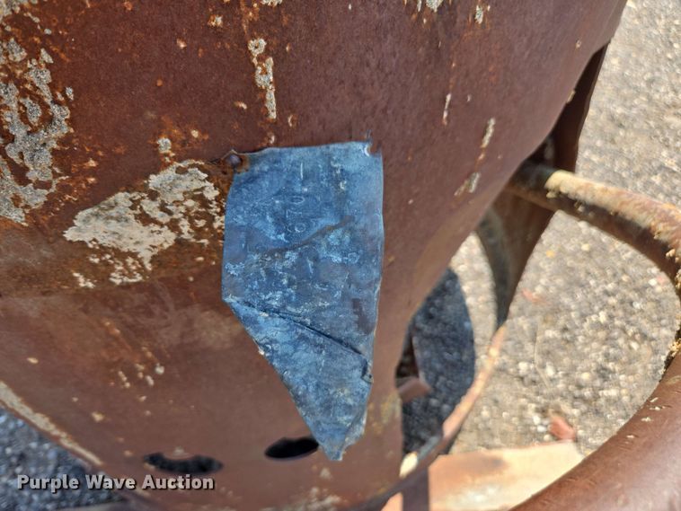 image for item DU7779 Concrete bucket