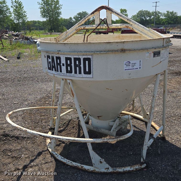 image for item DU7780 Gar-bro concrete bucket