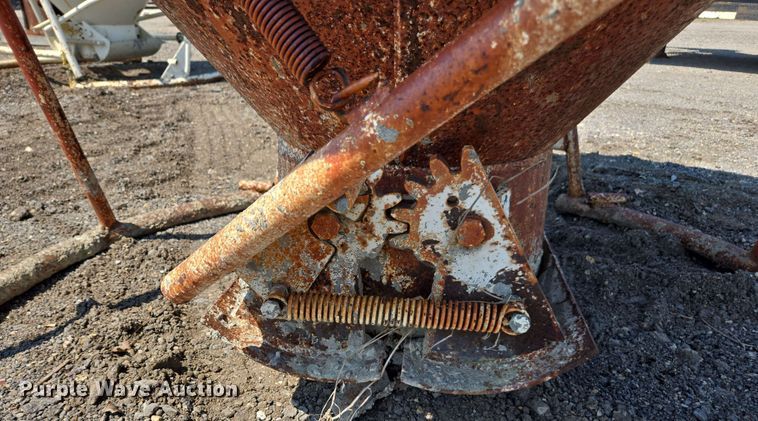 image for item DU7780 Gar-bro concrete bucket