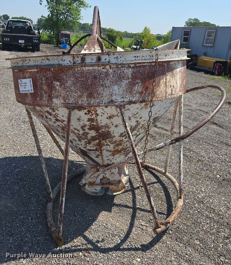image for item DU7782 Gar-Bro concrete bucket