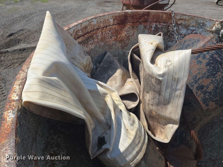 image for item DU7782 Gar-Bro concrete bucket