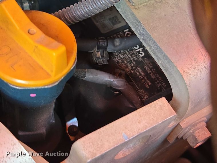 image for item DU7784 2019 Kubota SVL75-2 tracked skid steer loader