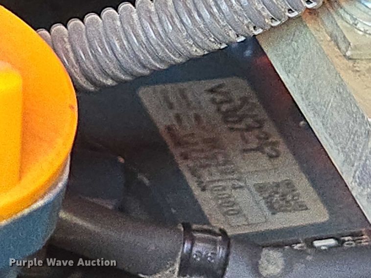 image for item DU7784 2019 Kubota SVL75-2 tracked skid steer loader