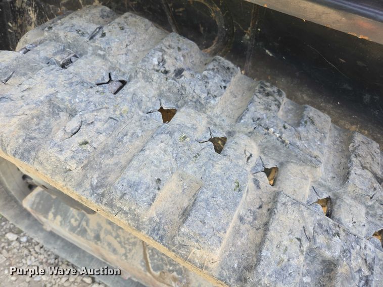 image for item DU7784 2019 Kubota SVL75-2 tracked skid steer loader