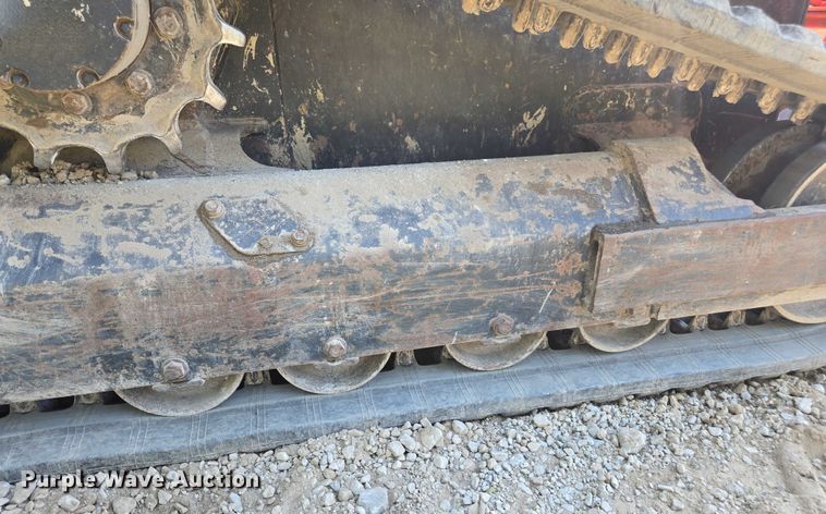 image for item DU7784 2019 Kubota SVL75-2 tracked skid steer loader