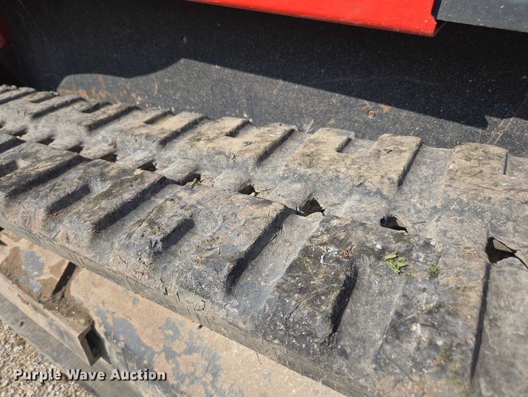 image for item DU7784 2019 Kubota SVL75-2 tracked skid steer loader