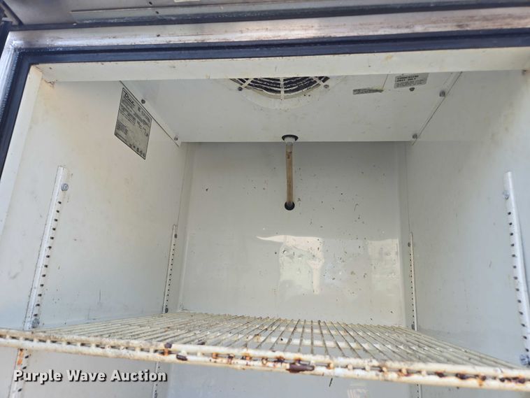 image for item DU7785 (3) refrigerators