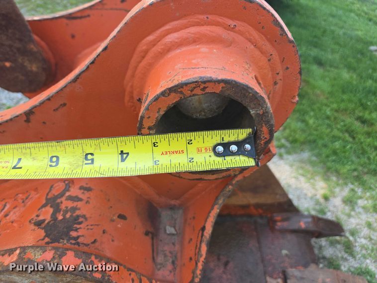 image for item DU7788 Excavator bucket