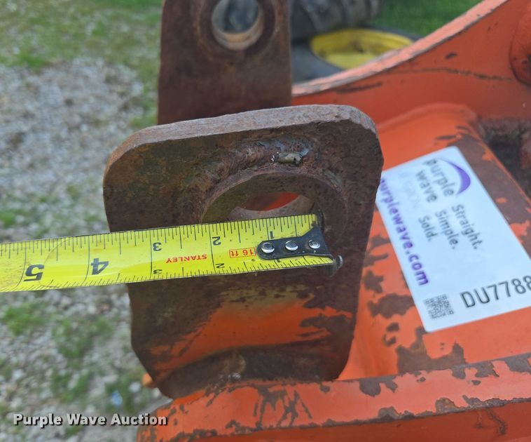 image for item DU7788 Excavator bucket