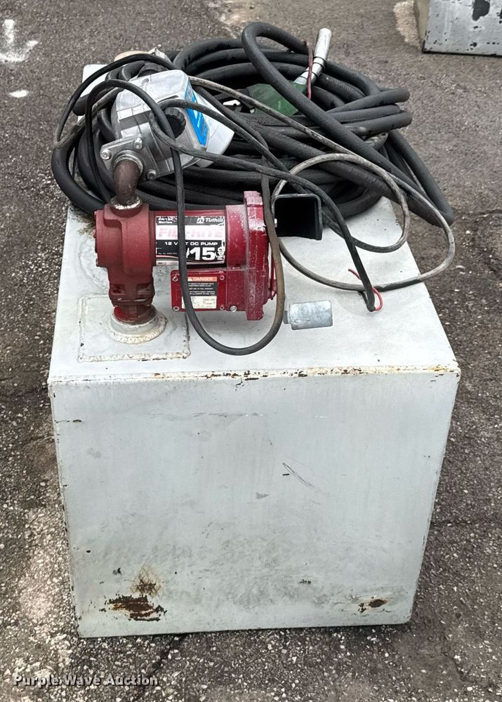 image for item DU9737 Fuel tank