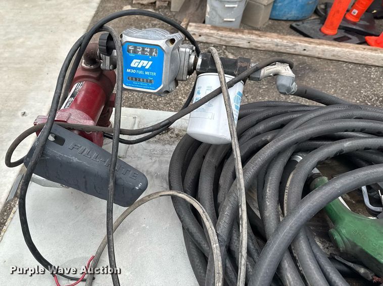 image for item DU9737 Fuel tank