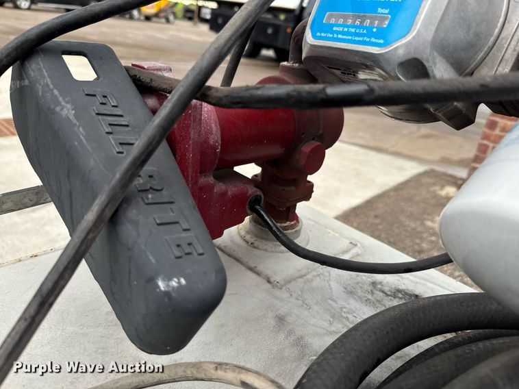 image for item DU9737 Fuel tank