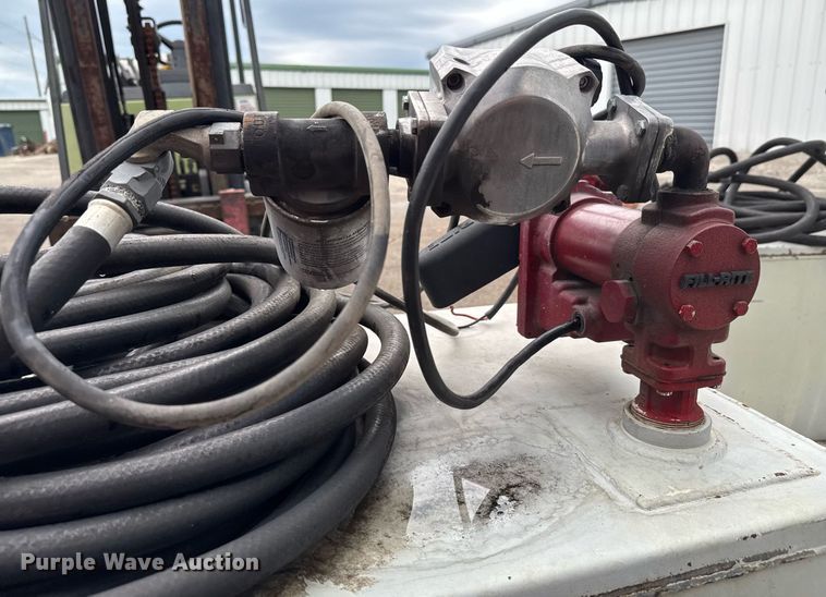 image for item DU9737 Fuel tank