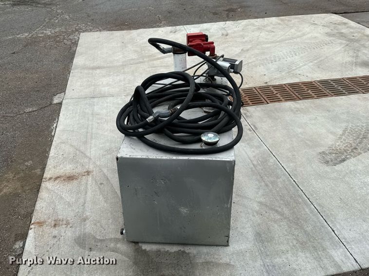 image for item DU9738 Fuel tank