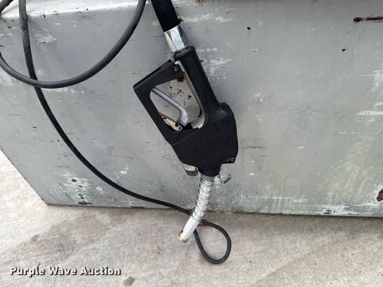 image for item DU9738 Fuel tank